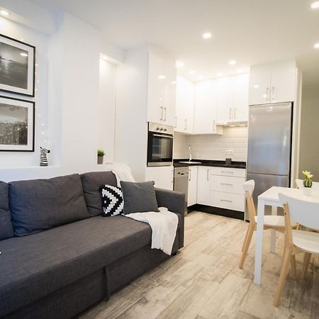 Los Cisnes II - Modern Apartment بينالماذينا المظهر الخارجي الصورة